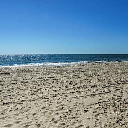 Bright Ocean City Escape With Direct Beach Access! Apartment Exterior photo